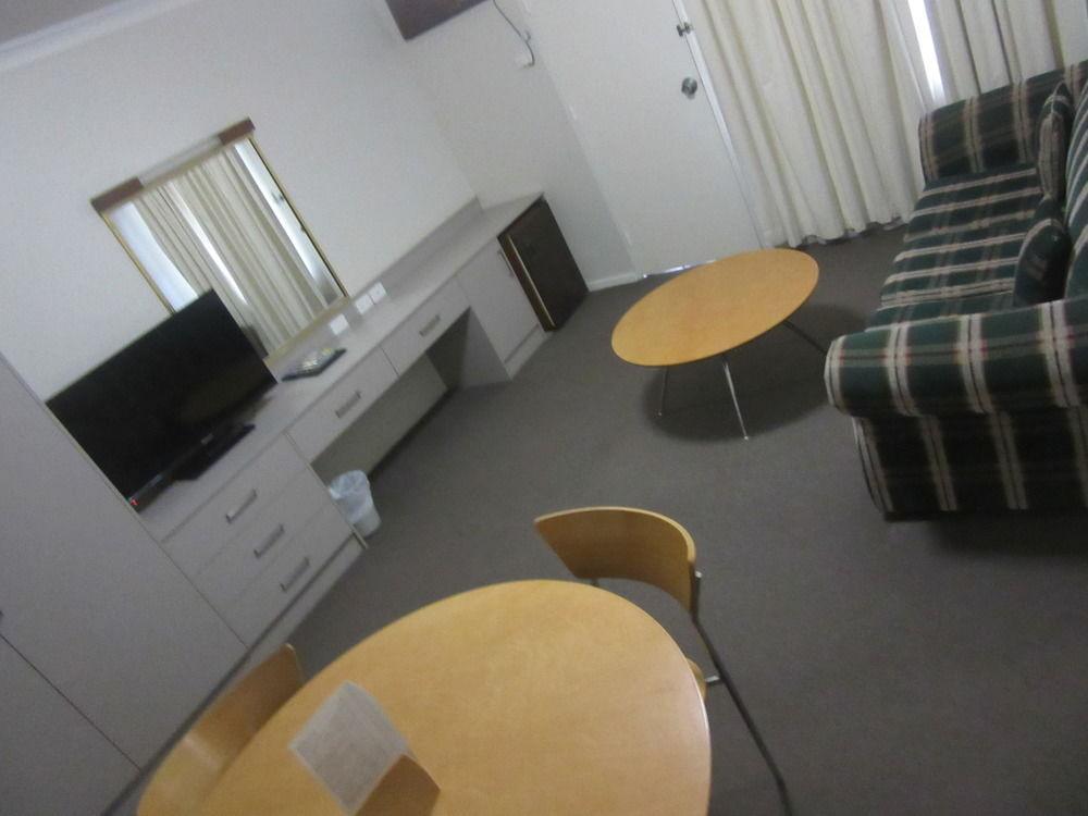 埃尔托罗汽车旅馆 沃里克农场 外观 照片